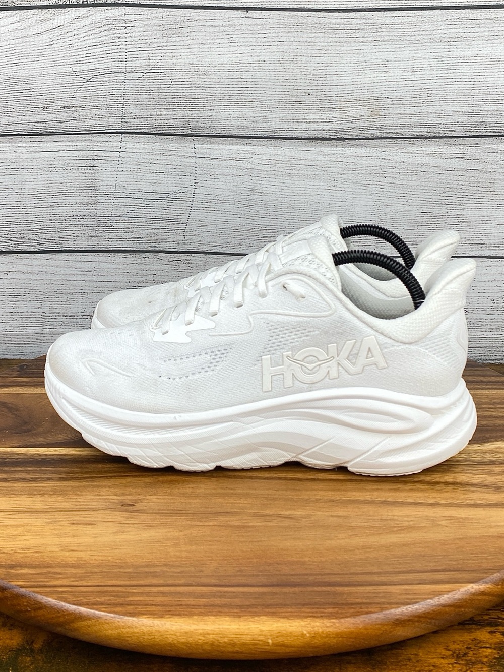 HOKA One One Clifton 10 Triple White Running Shoes Women’s Sneaker Size 9.5 B
